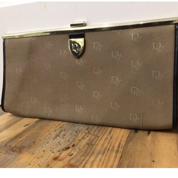 Authentic Vintage Christian Dior Clutch | Circa 1970’s (Authenticated) - Picture 4 of 16